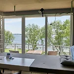 Designhotel Whitman Apart Otel 3*
